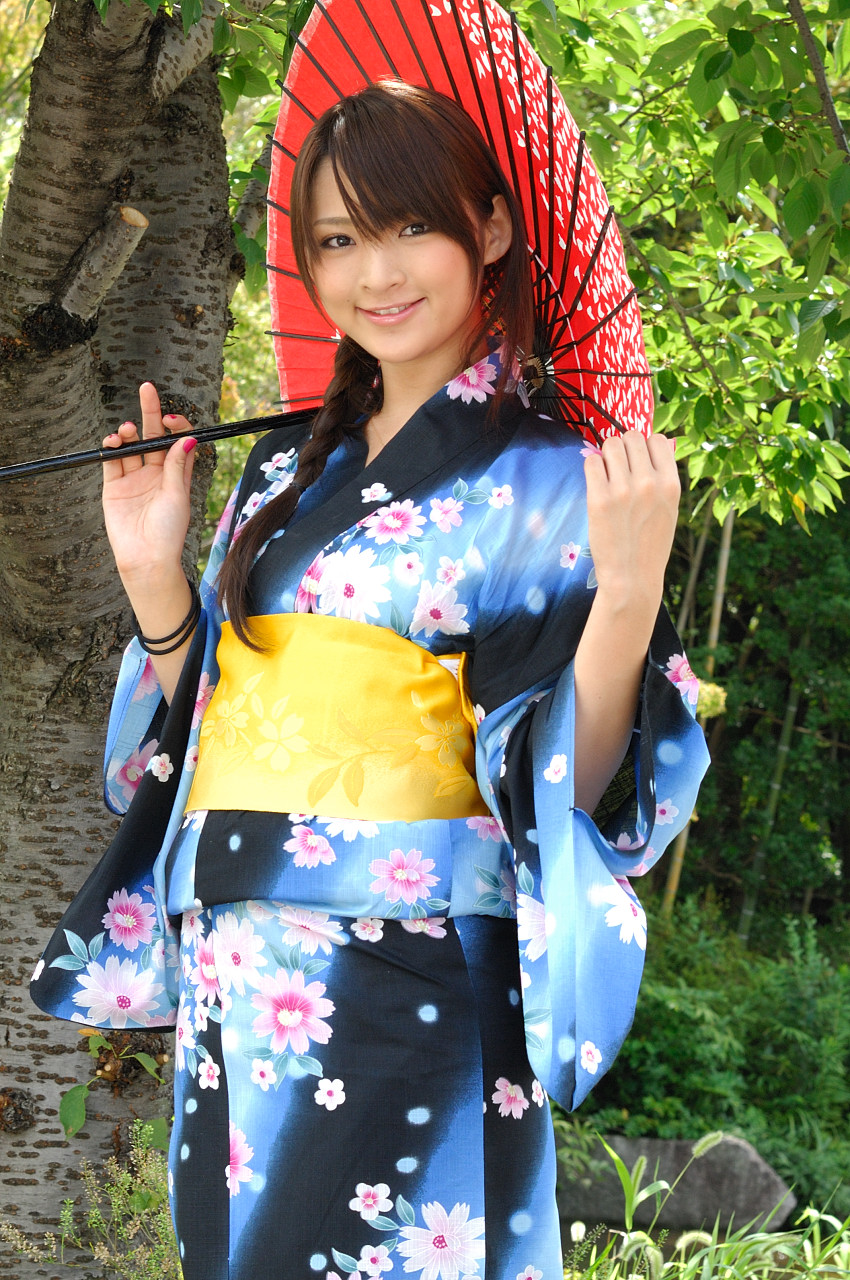 鈴木咲 