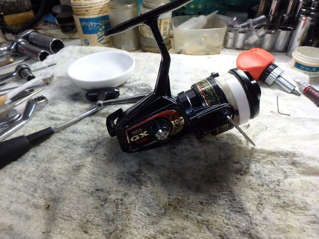RYOBI VS 200 スピニングリール RYOBI VS 200 スピニングリール