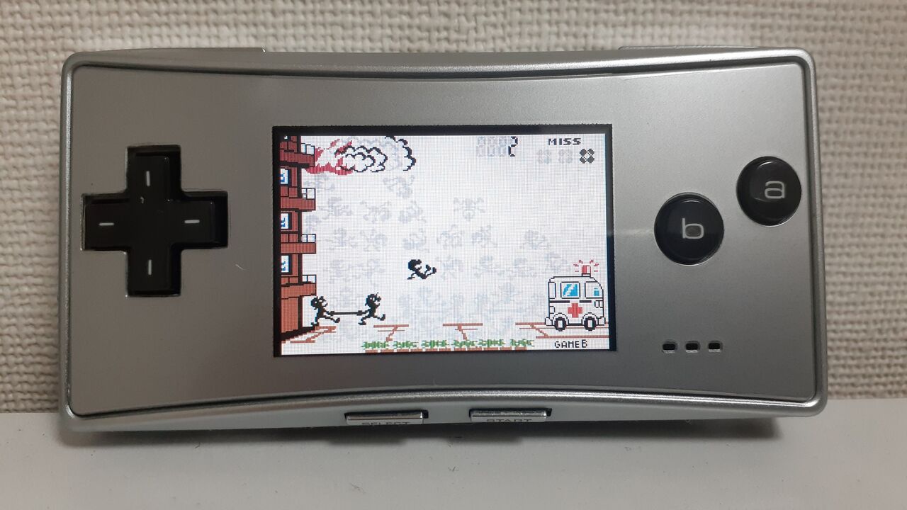 美品 ゲームボーイ ミクロ Gameboy 等しく Micro カセット付き