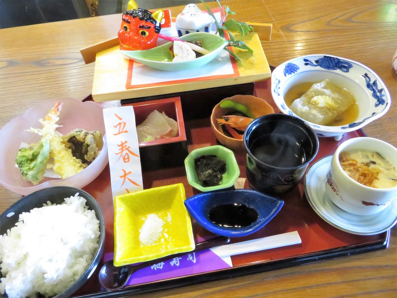 季節感を生かした器や盛り付けで いろいろ味わえるお昼の点心を楽しめる 老舗割烹のお手頃ランチが人気のお店 割烹 梅寿司 姫路市飾磨区 姫路 グルメ 飲み喰いブログ男ビール塾 季節感を生かした器や盛り付けで いろいろ味わえるお昼の点心を楽しめる 老舗割烹のお手頃ランチが人気のお店 割烹 梅寿司 姫路市飾磨区 姫路 グルメ 飲み喰いブログ男ビール塾