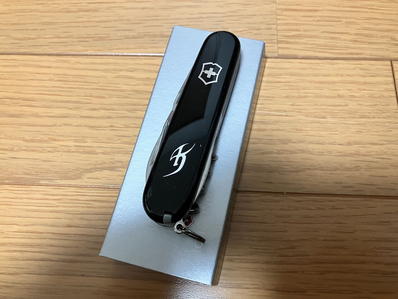 Amazon.co.jp: 氷室京介 PJB 最新福箱限定グッズ お皿 Q : おもちゃ