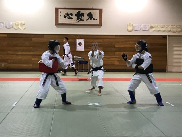 全日本学生大会に向けて 立合評価法編 中央大と合同稽古 日本体育大学少林寺拳法部ob会 全日本学生大会に向けて 立合評価法編 中央大と合同稽古 日本体育大学少林寺拳法部ob会