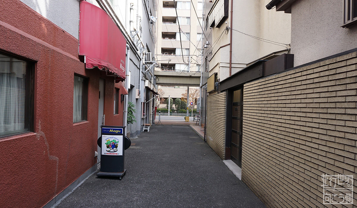 カフェ Nascita 並行世界の向こう側 カフェ Nascita 並行世界の向こう側