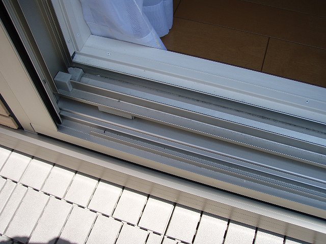 ハイムさんがbjを連れてやってきた 窓の桟を洗う livedoor Blog（ブログ）