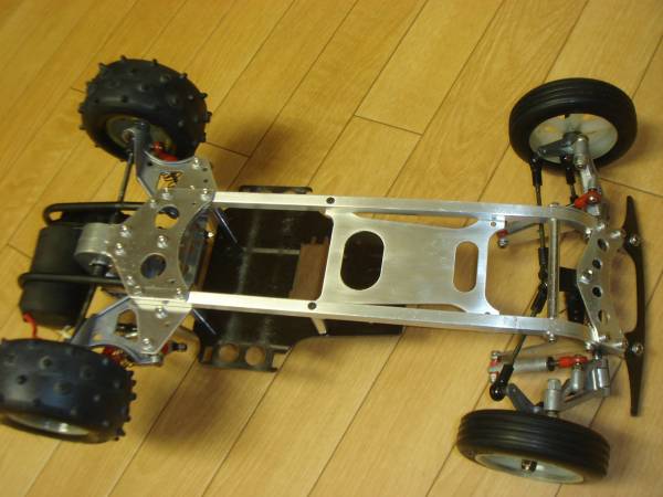 ヤフオク探訪 京商トマホーク(当時もの)20160518 : ビートル日記