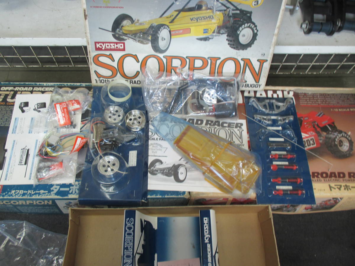 ヤフオク探訪 京商 スコーピオン トマホーク ターボスコーピオン(当時