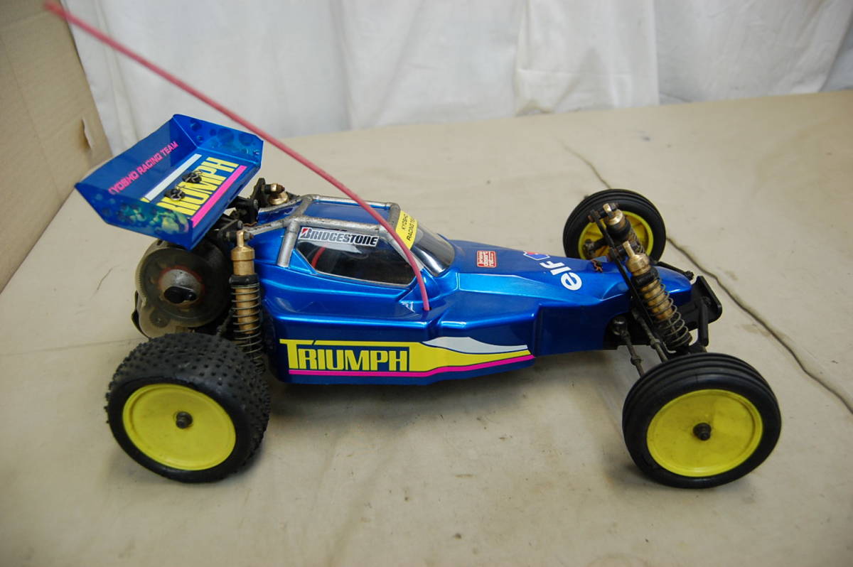 ヤフオク探訪 京商トライアンフ 20190311 : ビートル日記