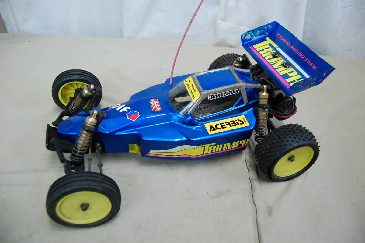 ヤフオク探訪 京商トライアンフ 20190311 : ビートル日記