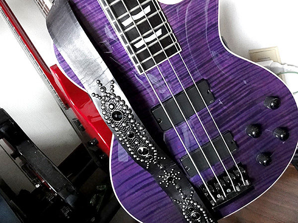 Modern Pirates シン・ゾンビ ギター・ベース用ストラップ（SUGIZOさん