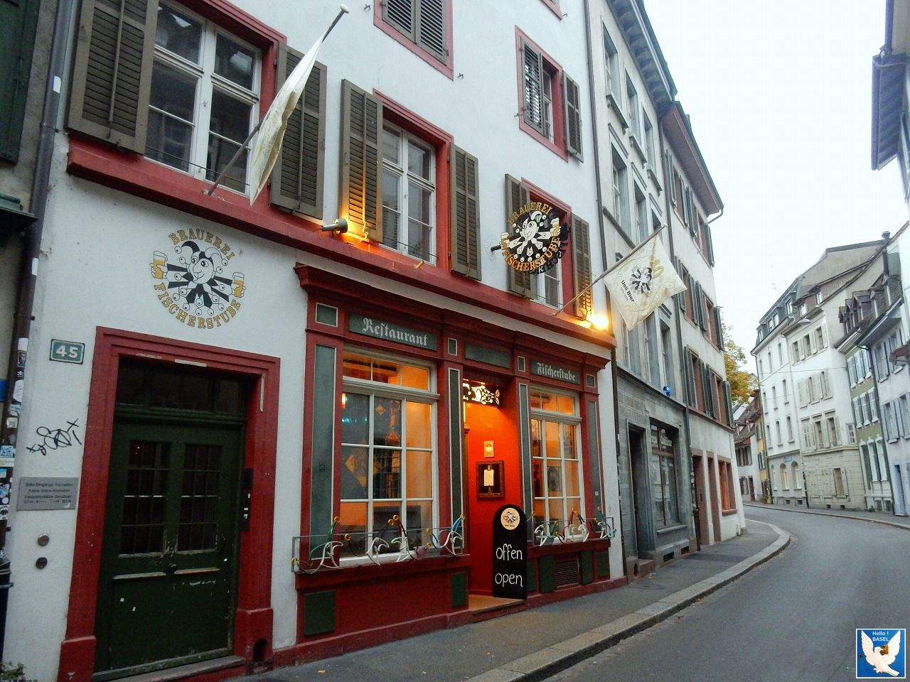 う ん たまらなく美味しい スイス バーゼル レストラン 地ビール スイス 26の旅の扉