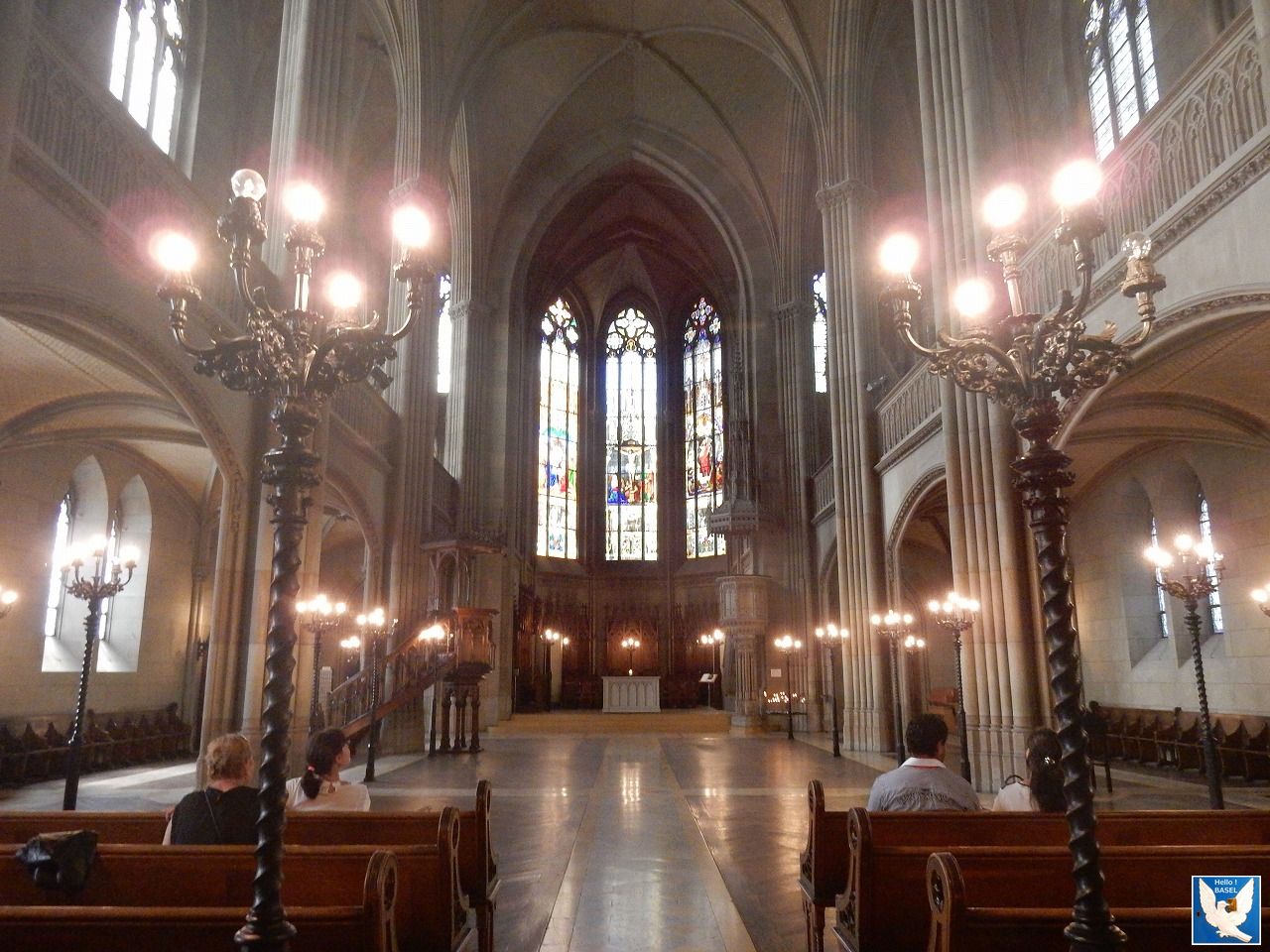 秘密の小部屋 バーゼルで見つけた不思議な教会 スイス バーゼル カフェ スイス 26の旅の扉