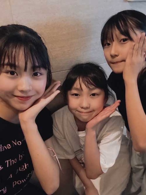 2430CA53-E00B-47CF-8FAF-9E4548D46E23