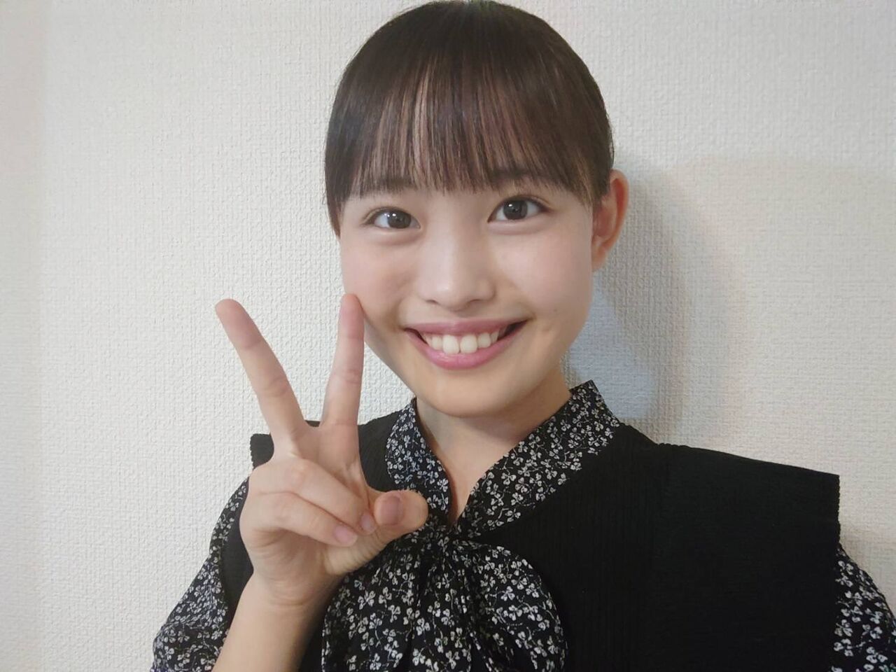 ハロプロメモ
後藤花 「明日のおはスタの生放送に出演します🧸💕」
コメント