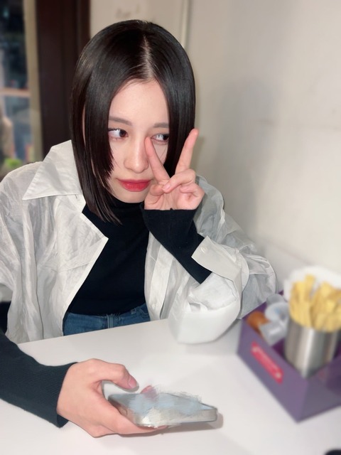 o1080144015348816406