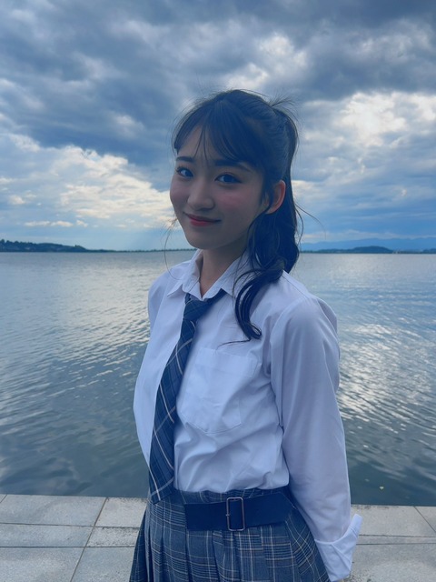 F0-QjXuakAA6w7e
