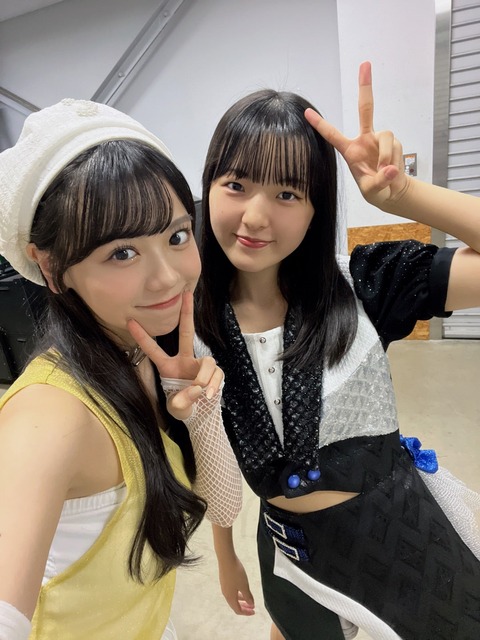 o1080144015339775875