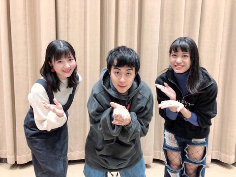 o1080080914309076429-1