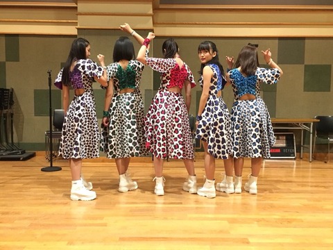 o1080080914327632801