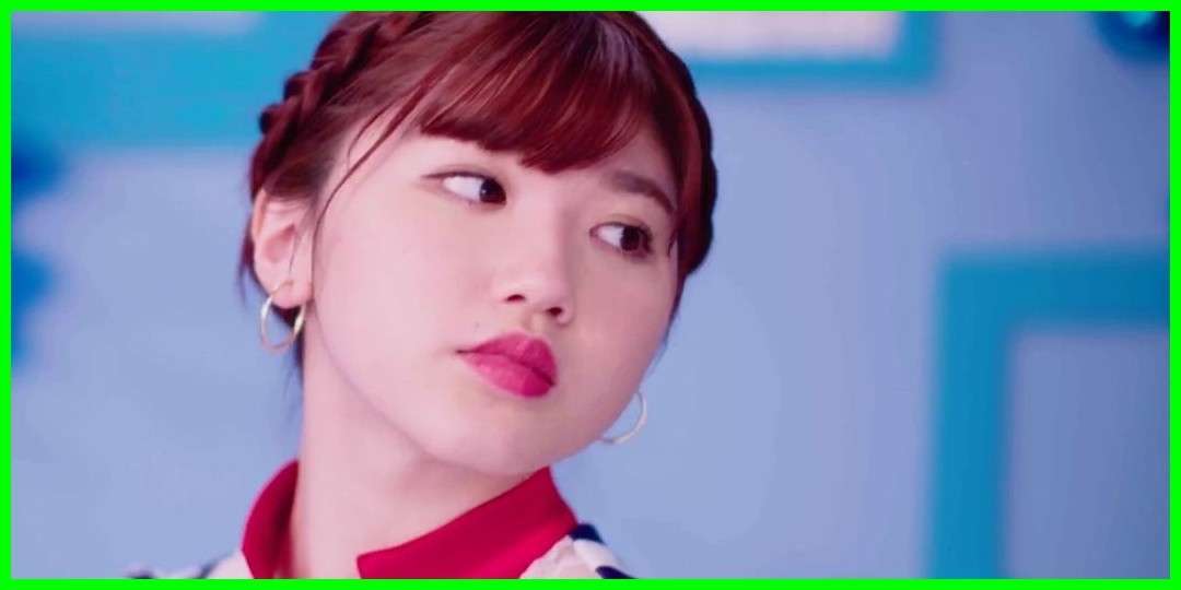 竹内朱莉<!--zzz竹内朱莉/川村文乃/夏焼雅/熊井友理奈/zzz-->