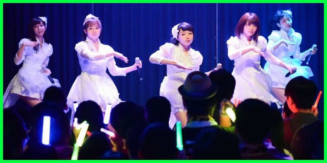 まるで、Juice=Juice『Begin to Run』 ⇒ 『NEXT to YOU』 武道館へのタイアップイベント ライブツアーみたいなタイトルですね
