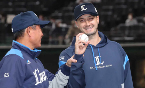 Screenshot_20221027-212606~2