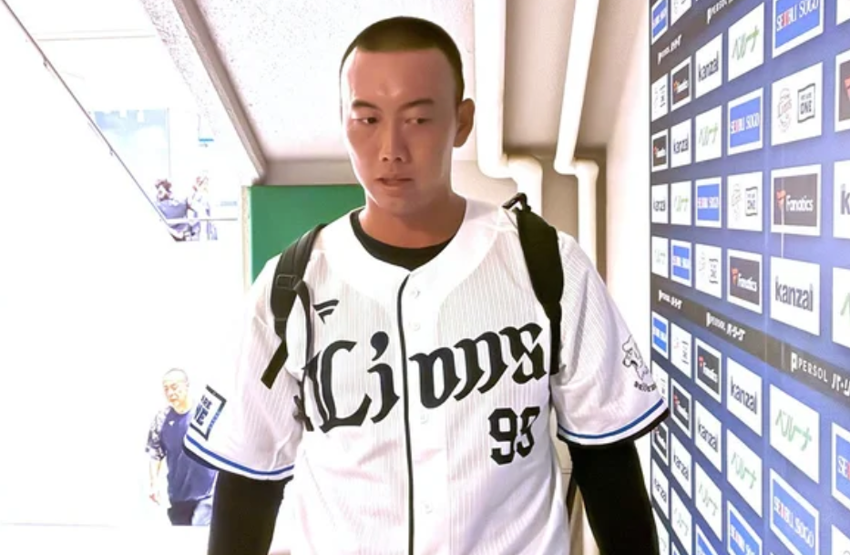 埼玉西武ライオンズ 村田怜音選手 ユニフォーム 53 【村田怜音(ROOKIE