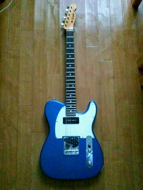 またテレキャスター買ったぞぉー フロントピックアップは P 90 だ