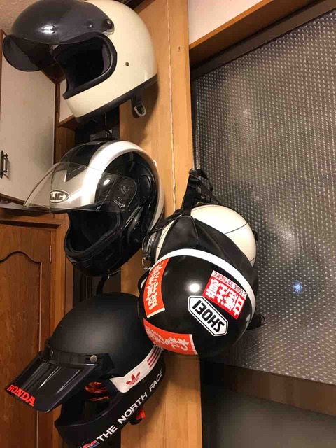 オシャレに収納 100均壁掛けヘルメットホルダーの作り方 賃貸にも対応 偏見で語るバイクbotのblog オシャレに収納 100均壁掛けヘルメットホルダーの作り方 賃貸にも対応 偏見で語るバイクbotのblog