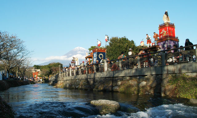 神田川沿い勢揃い