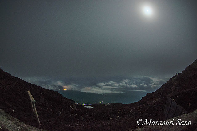 満月の登山道+800