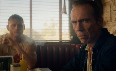 still_01 (1)