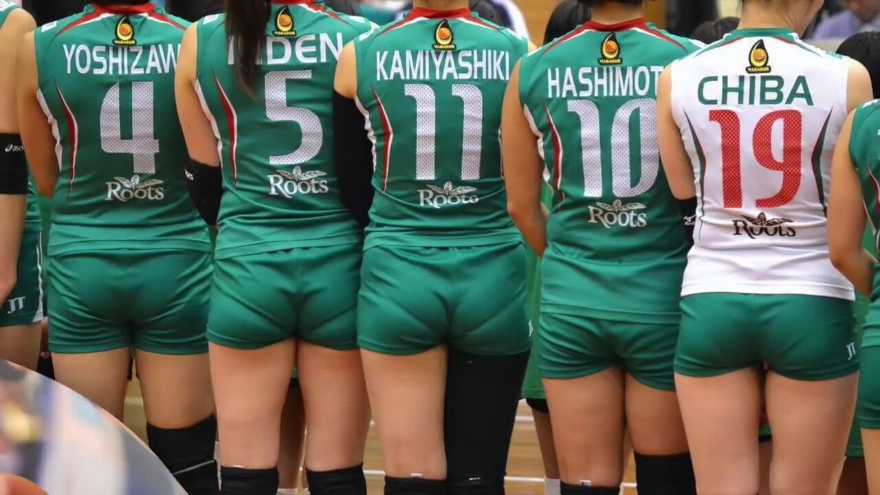女子バレー選手のワレメに食い込み透けパンしてるスポーツお尻エロ画像 変態の宴