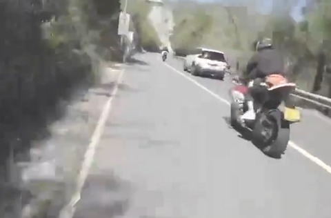 ◆【動画】パンティーのせいで事故る弱男ｗｗｗｗｗｗｗｗｗｗｗｗｗｗｗｗｗｗｗｗｗｗｗｗ