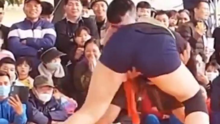 ◆【動画】まんさん、レスリングで一瞬感じてしまうも根性で勝つwww 変態の宴Ⅱ