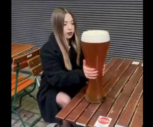 ◆【動画】巨大なグラスのビールを飲む女がヤバい 変態の宴Ⅱ