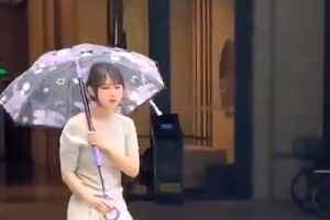 ◆【動画】完成形だと思われていた「傘」が中国で進化していた模様。 変態の宴Ⅱ