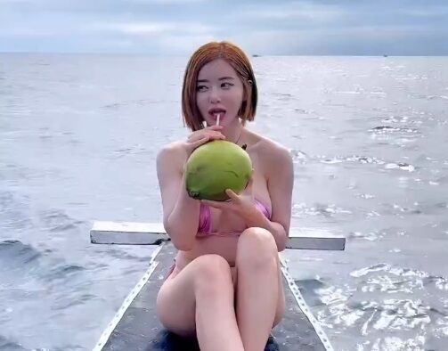◆【動画】DJ Sodaさん、水着の面積がほとんどなくなってしまう 変態の宴Ⅱ