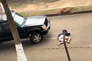 ◆【動画】ドラマ撮影中に女性がジープに轢かれてしまうアクシデント。 変態の宴Ⅱ