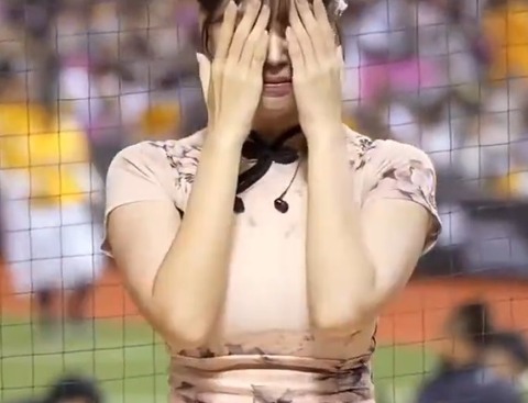 ◆【動画】台湾の謎歌手、ドエッチすぎるｗｗｗ 変態の宴Ⅱ