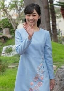 ◆【画像】佳子さま、あやうくおパンツがお見えになってしまうｗｗｗ 変態の宴Ⅱ