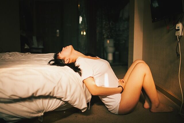 【画像】セ〇クスしたがってる女が出すサインがこちら 変態の宴Ⅱ