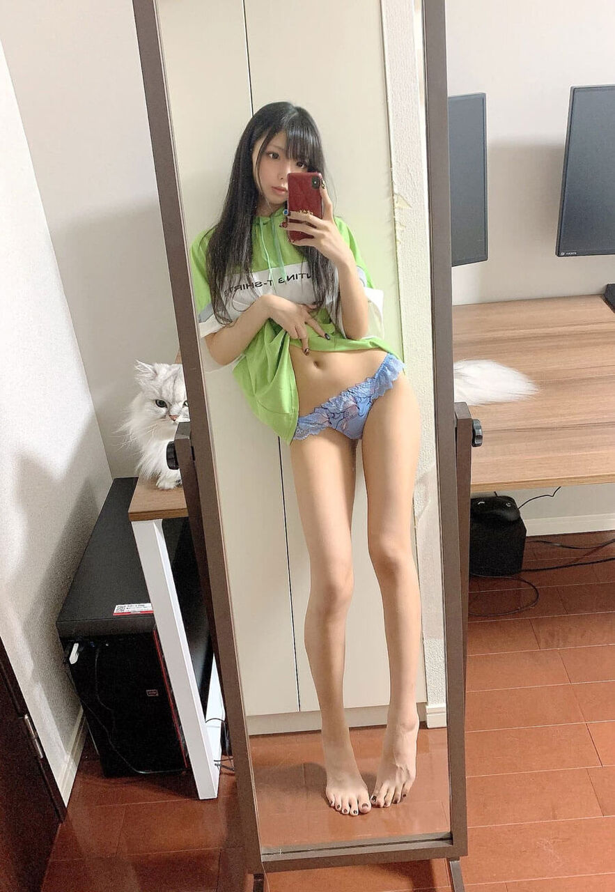 ◆【画像】美女の自撮りパンツにしか目が行かない画像がこちらw 変態の宴Ⅱ