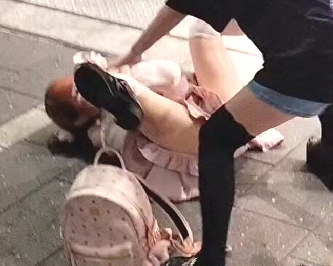 ◆【動画あり】トー横で14歳の女子中学生がセ○クスしてしまう・・・これヤバイだろ・・・ 変態の宴Ⅱ