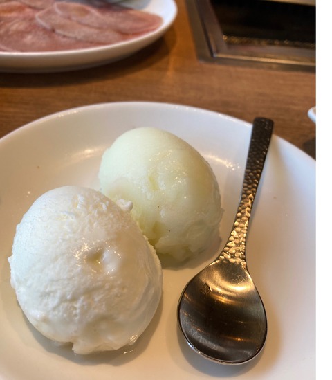 7CCF8CB8-4361-4A33-B01F-789DB9F9F0AE