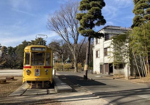 A2F44530-D974-4ACD-B0F3-F969909E5EA3