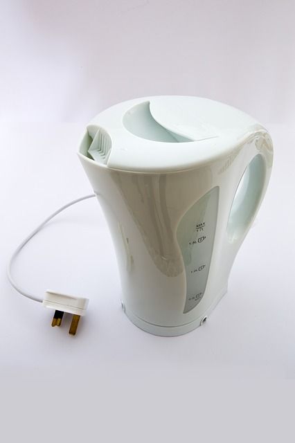 electric-kettle-413744_640