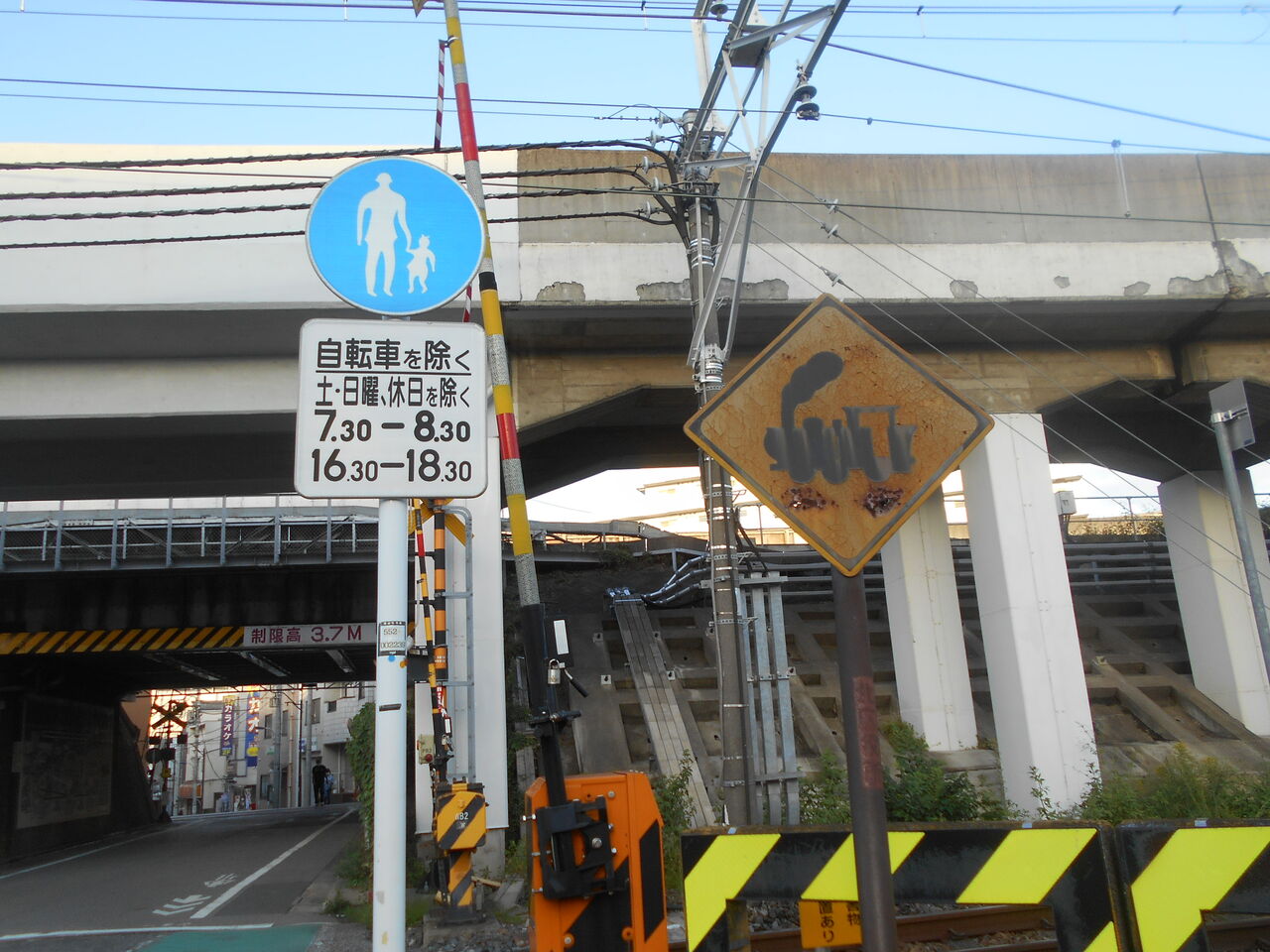 JR東北線]与美西踏切（7k273m） : 北海道踏切調査室（HBC）