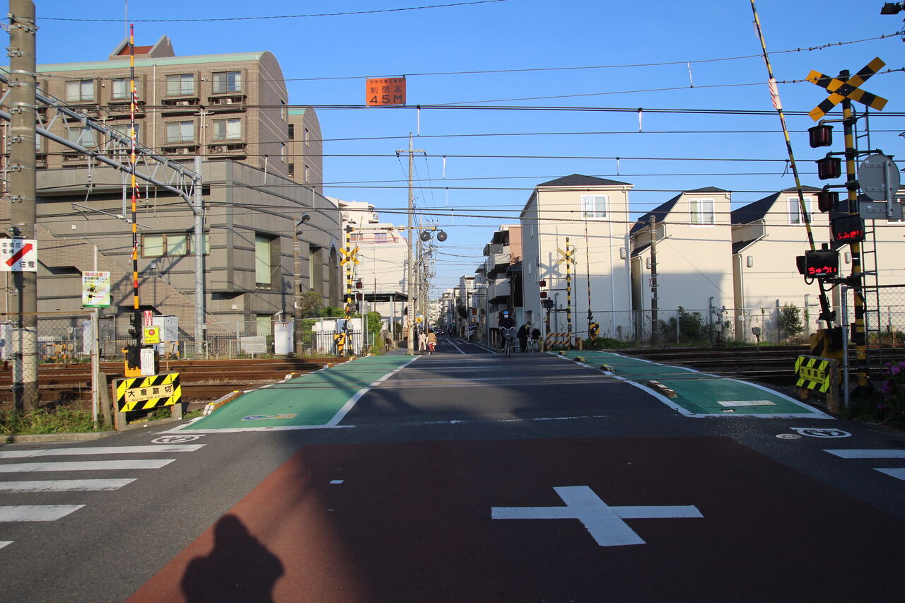 JR東海道線（JR東日本区間）]大倉踏切（15k434m） : 北海道踏切調査室