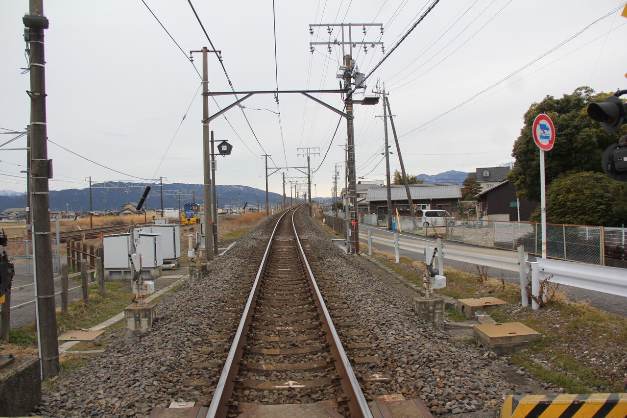 JR東海道線（JR東海区間）]上り御首踏切（413k245m） : 北海道踏切調査