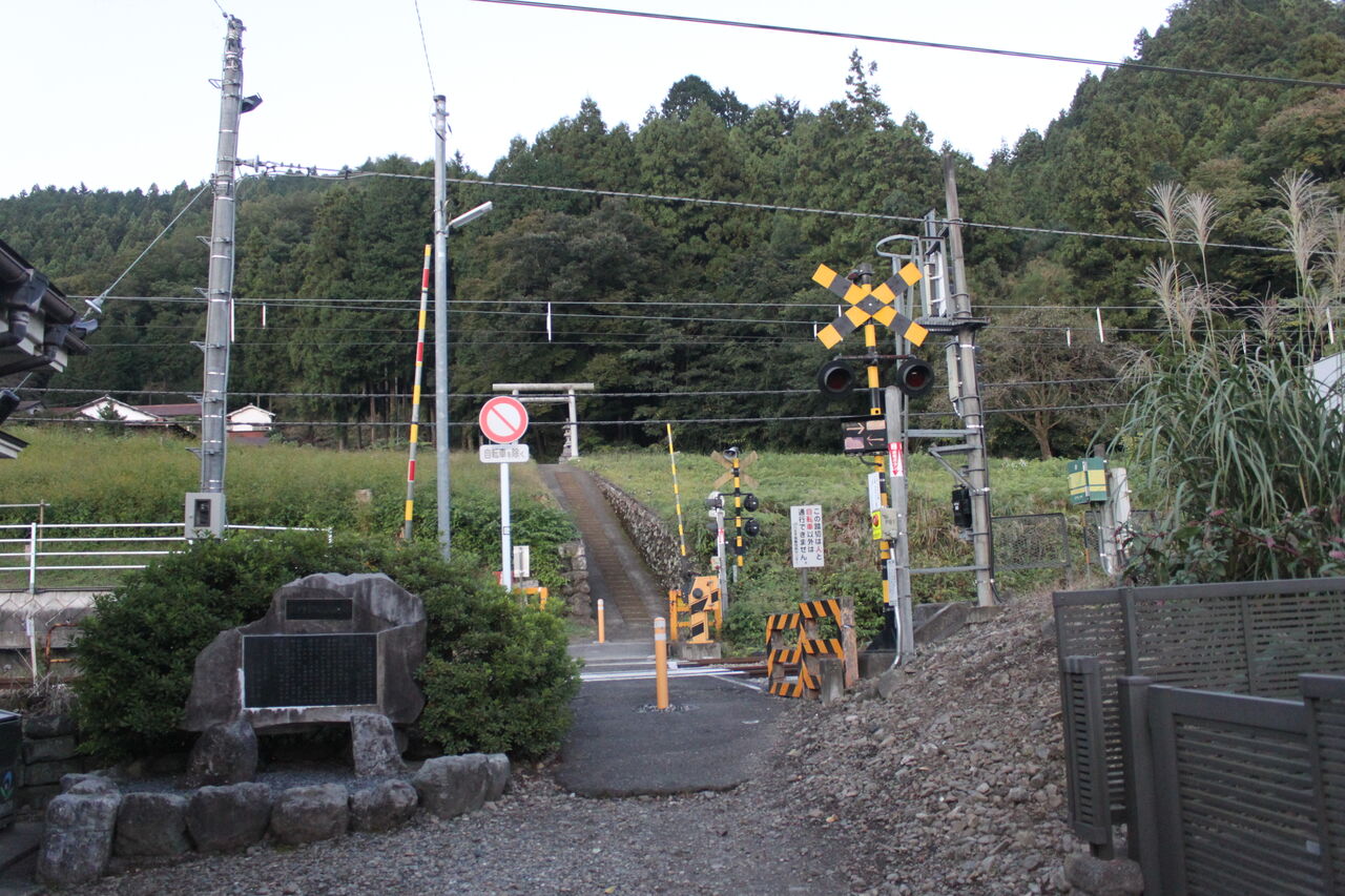 JR五日市線]三内第二踏切（10k518m） : 北海道踏切調査室（HBC）